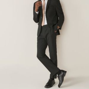 CAN431 Black Tailored Two Button Suit